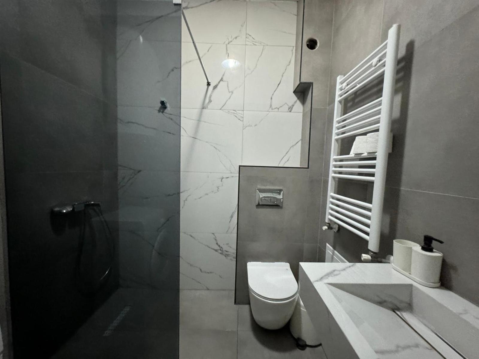 Gigi Apartment By Eluxory Skopje Zewnętrze zdjęcie
